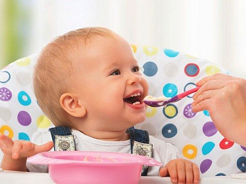 Как кормить малыша, чтобы он вырос здоровым
