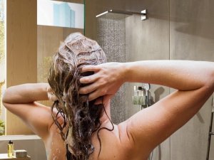 Можно ли мыть голову каждый день? Мнение трихологов